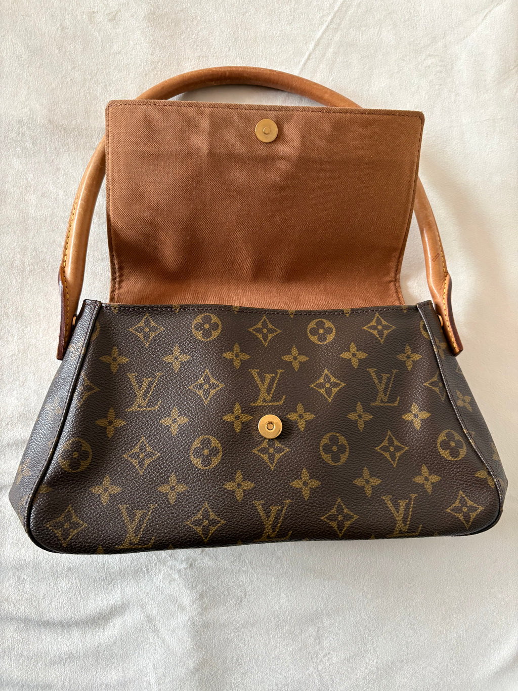 Louis Vuitton Looping mini