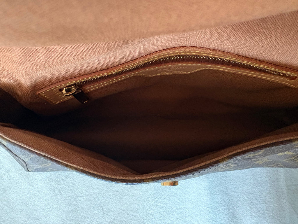 Louis Vuitton Looping mini