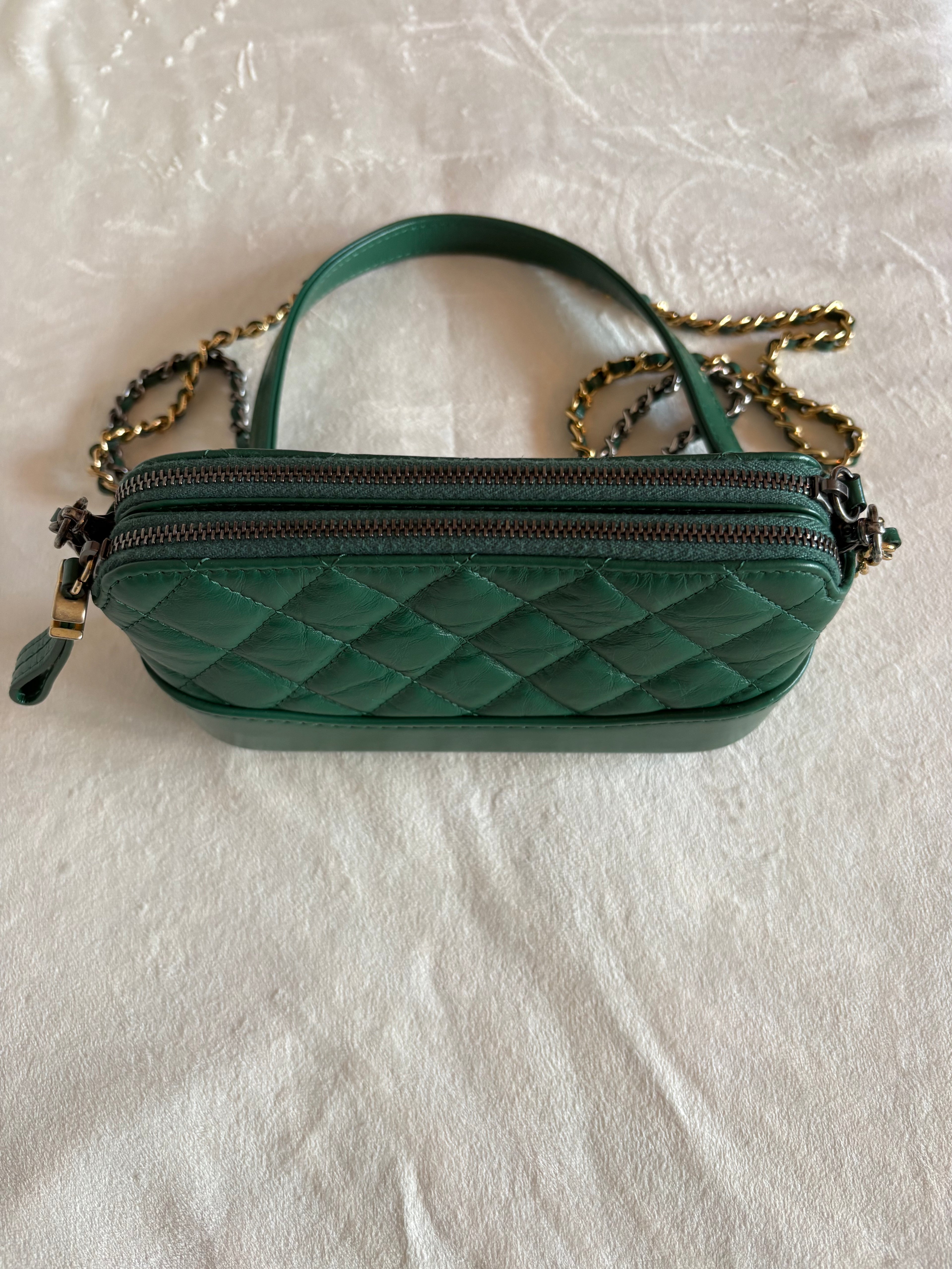 Chanel Matelassé Chain Shoulder Bag Green