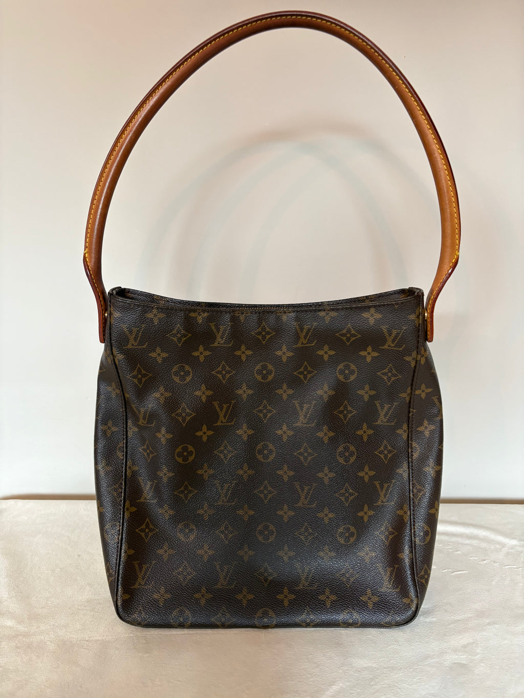 Louis Vuitton Looping GM