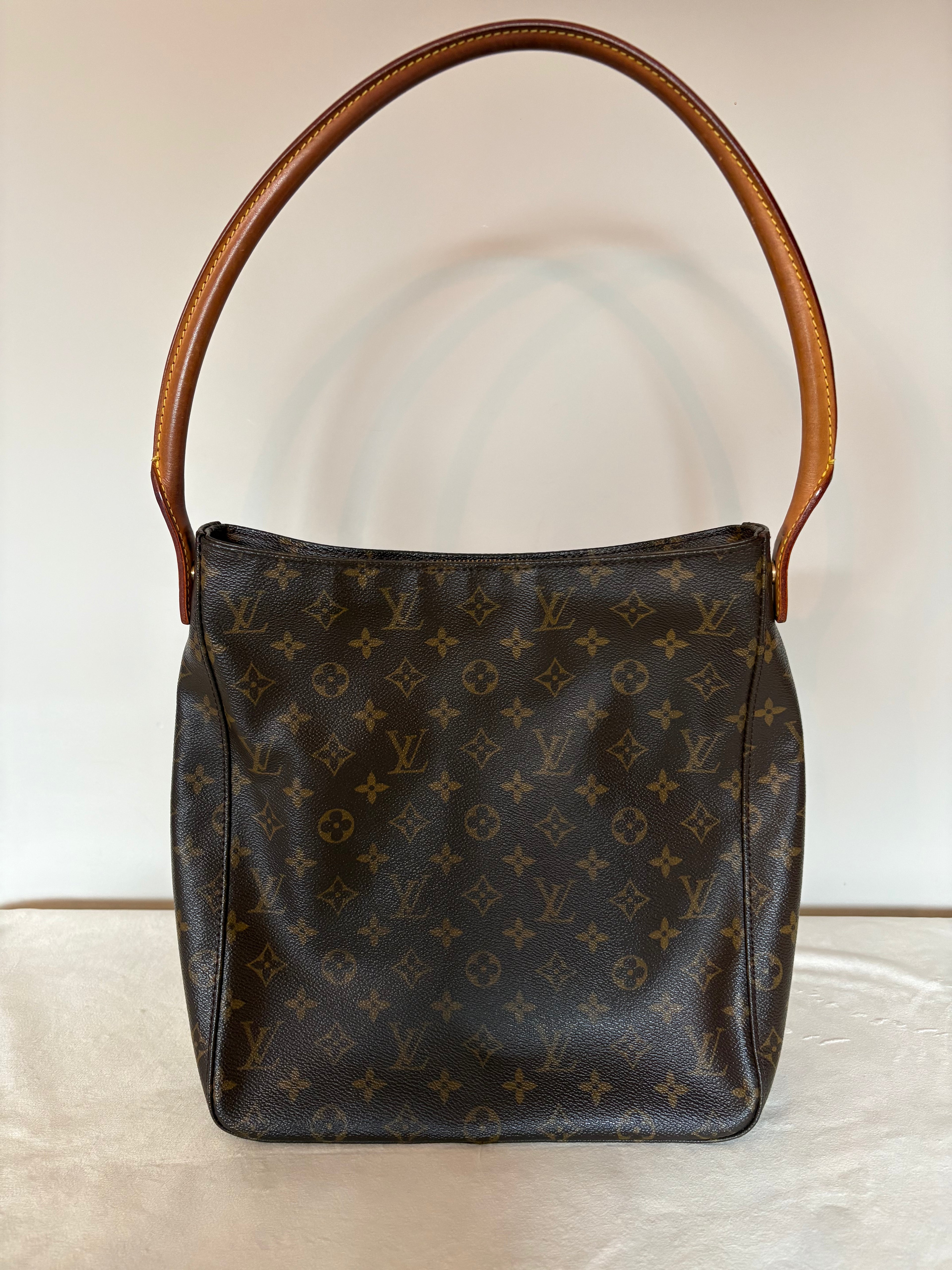 Louis Vuitton Looping GM