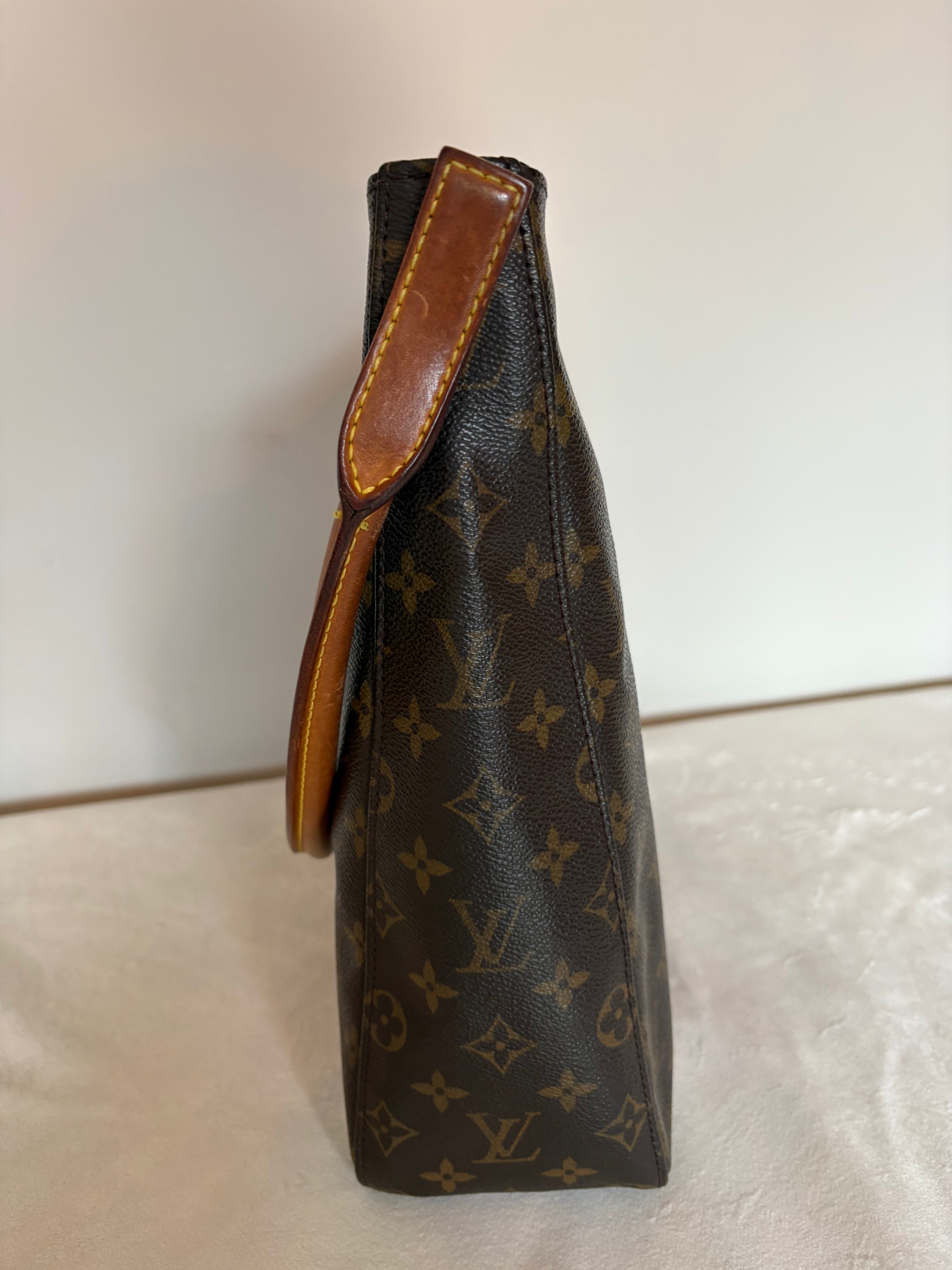 Louis Vuitton Looping GM