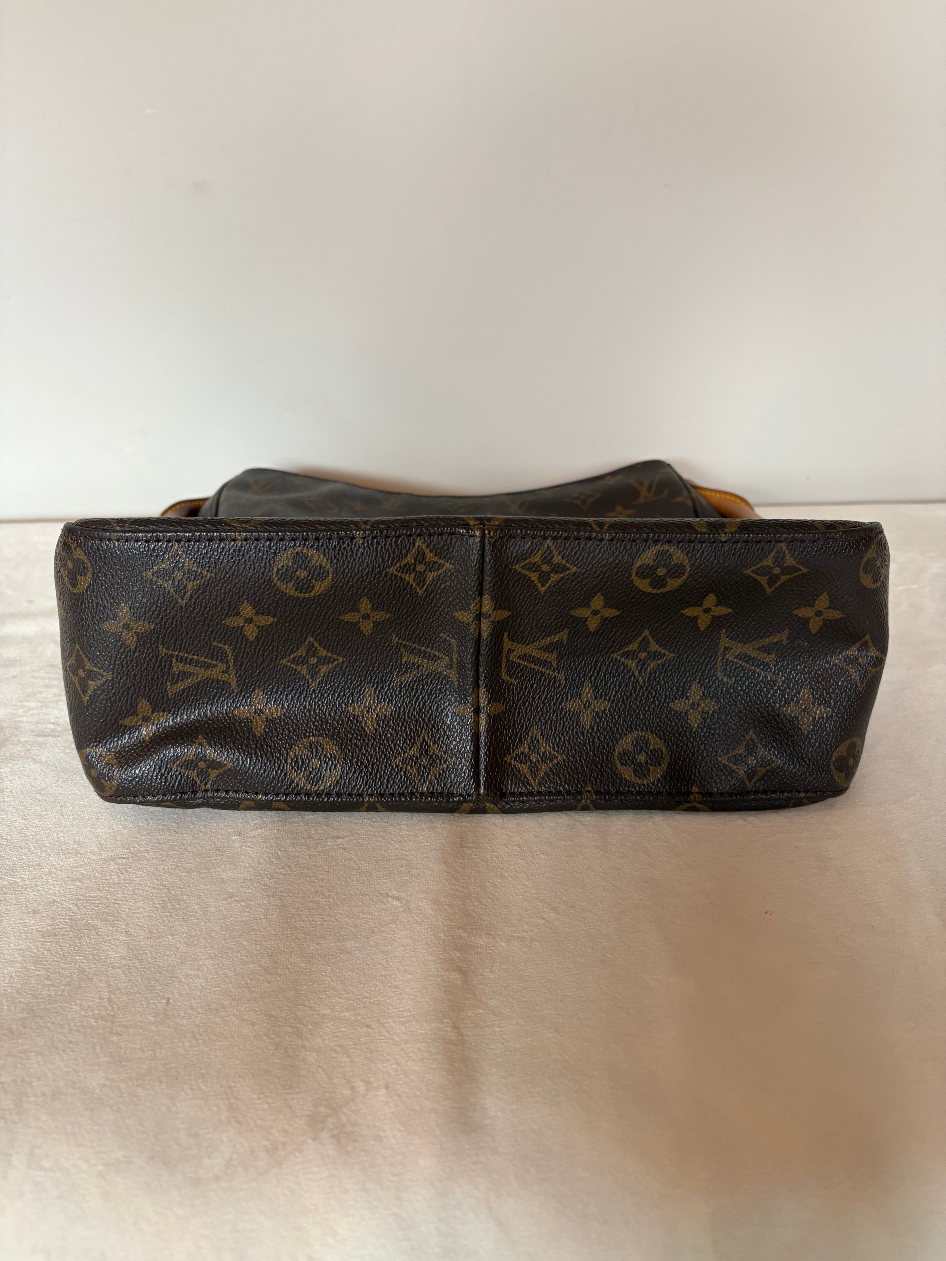Louis Vuitton Looping GM