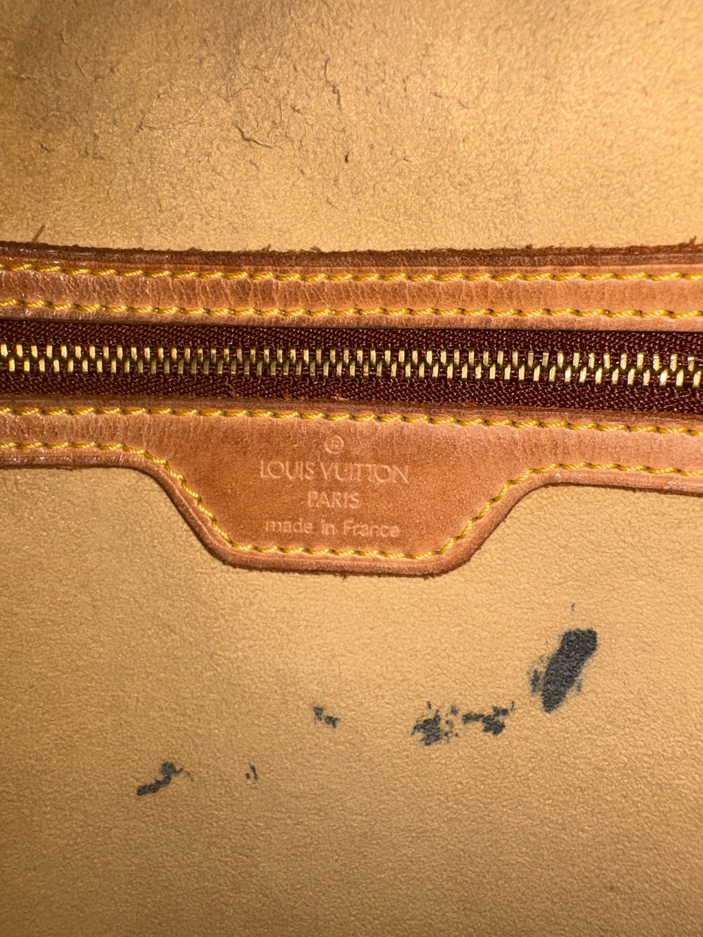 Louis Vuitton Looping GM