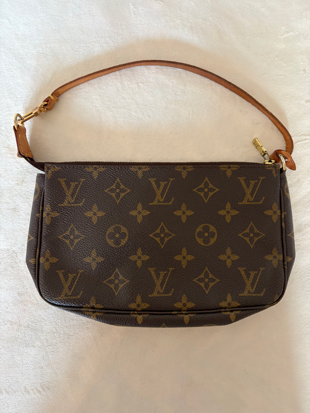 Louis Vuitton Pochette