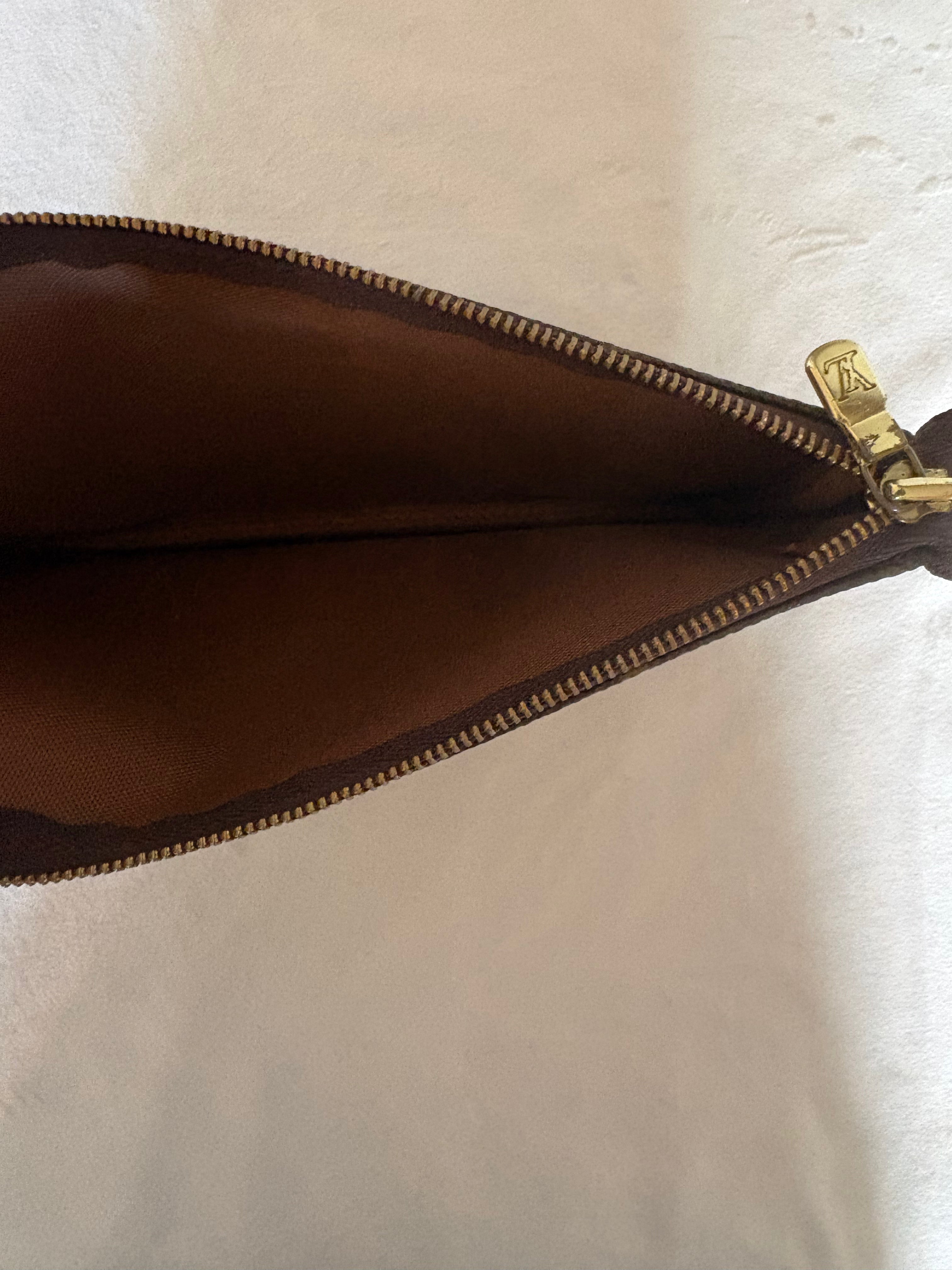 Louis Vuitton Pochette
