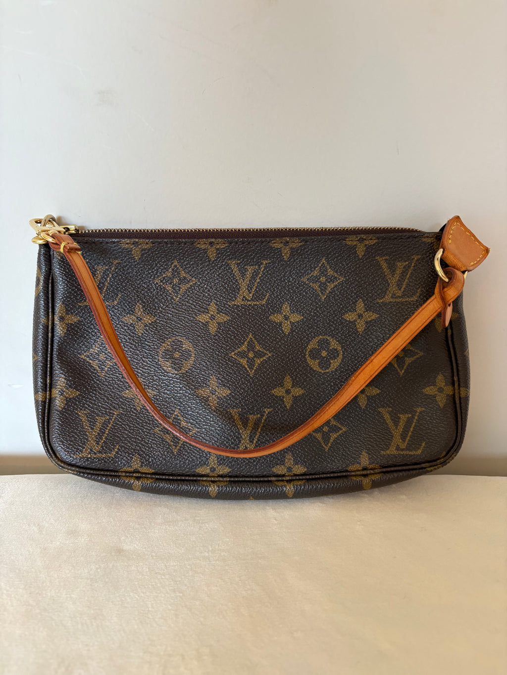 Louis Vuitton Pochette